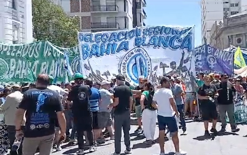 La CGT bahiense cuestionó la visita de Milei: “¿Para qué vinieron?”