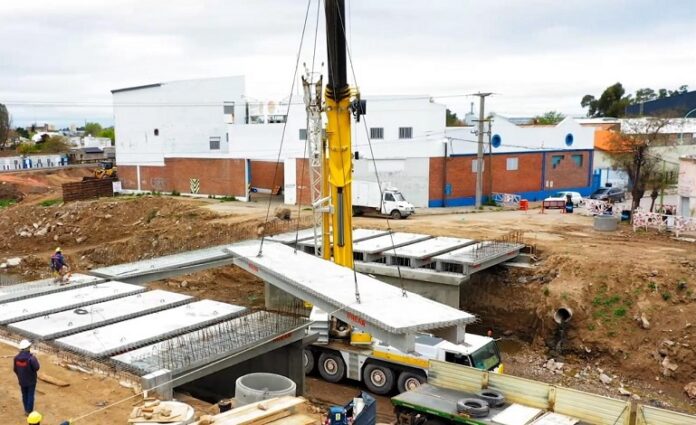 Avanza la construcción del nuevo puente de calle Don Bosco